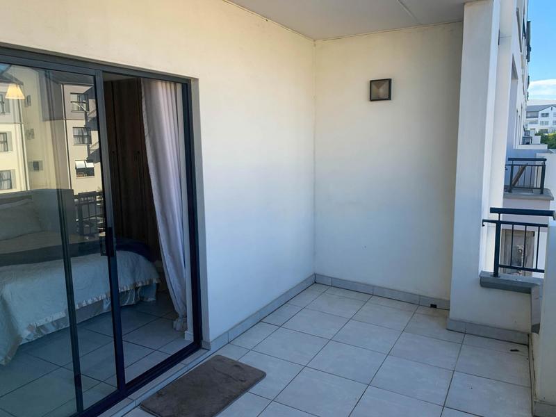 To Let 1 Bedroom Property for Rent in Richwood Western Cape